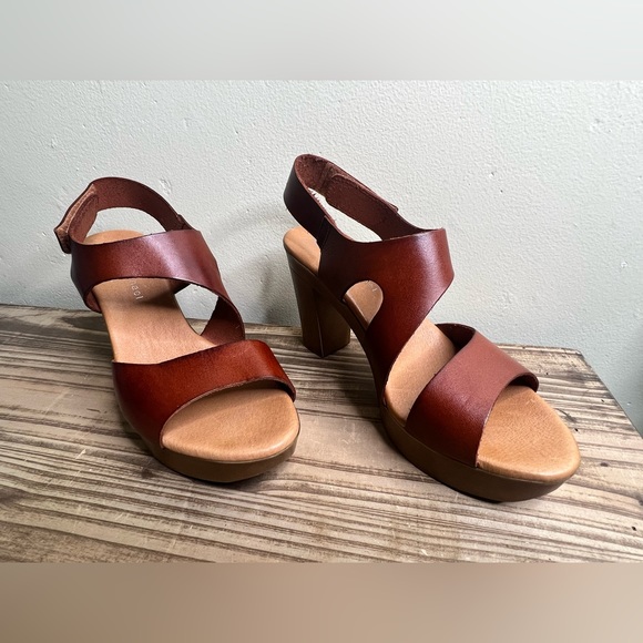 Eric Michael Leather Cutout Heel Platform Sandal 40 Spain 9.5 10 Brown Carmel - Picture 5 of 12
